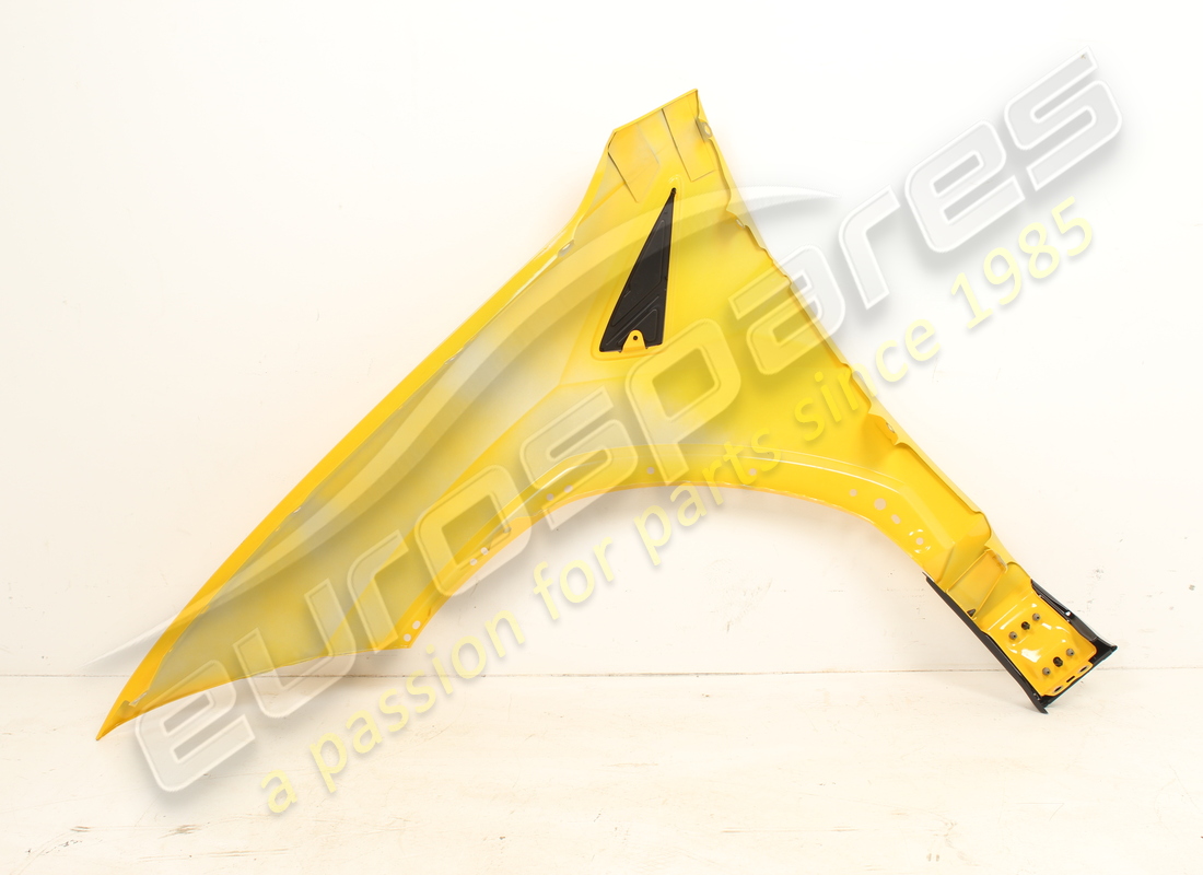 used lamborghini rh front fender. part number 4ml821106a (2)