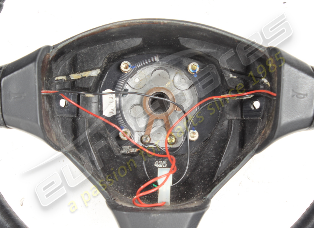 used ferrari steering wheel complete. part number 165021 (2)