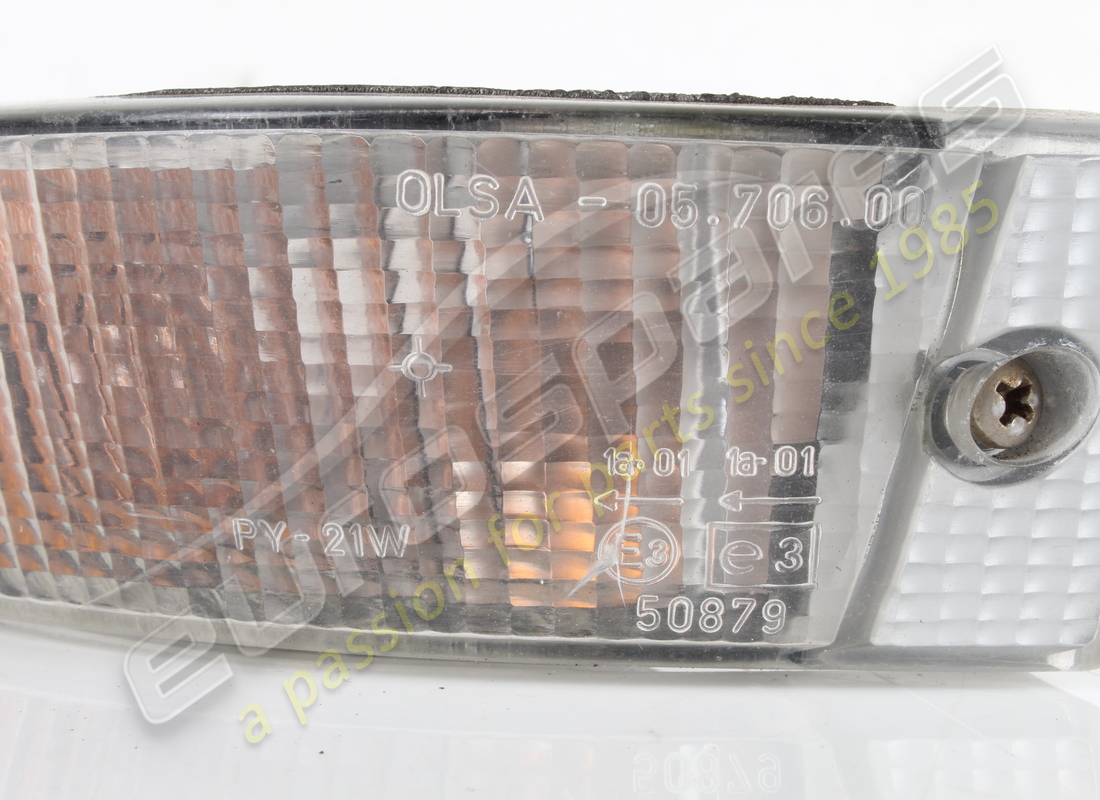 used maserati front rh direction indicator -057. part number 373100130 (4)