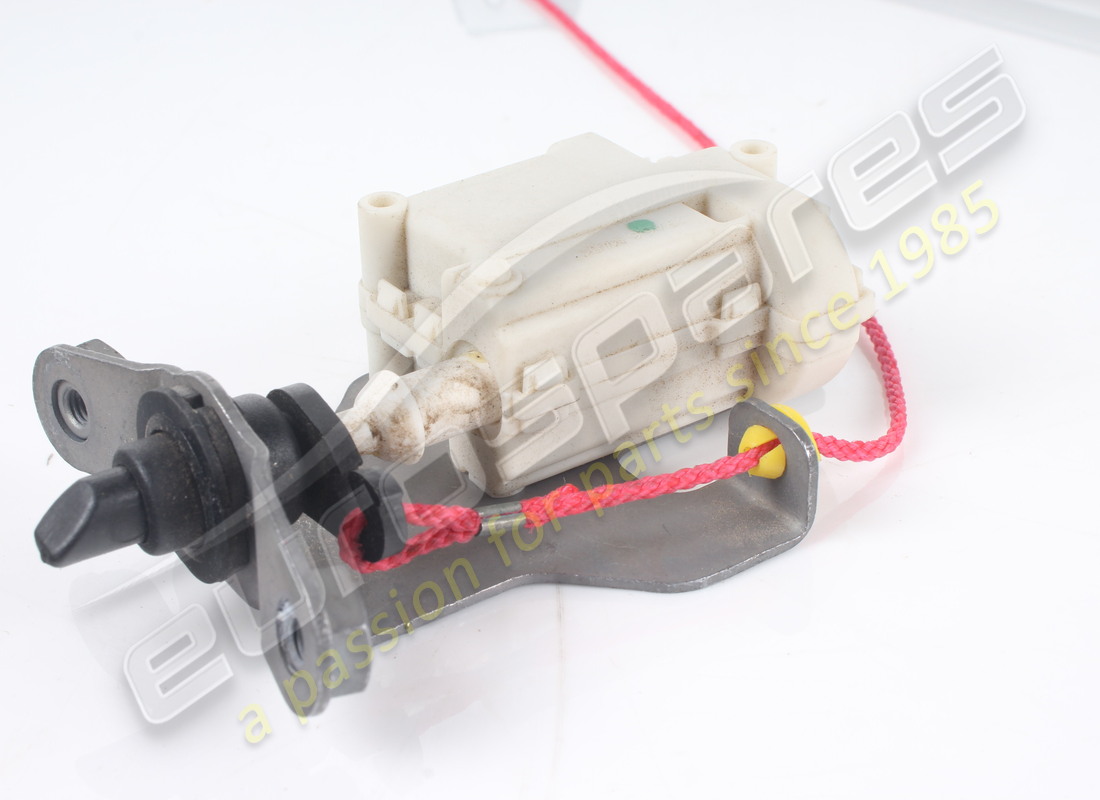 used eurospares actuator complete with cable & guide tube rh part number eap1490578 (2)