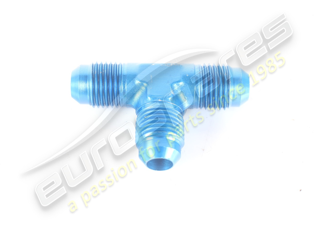 USED Ferrari 3-WAY CONNECTOR . PART NUMBER 318250 (1)