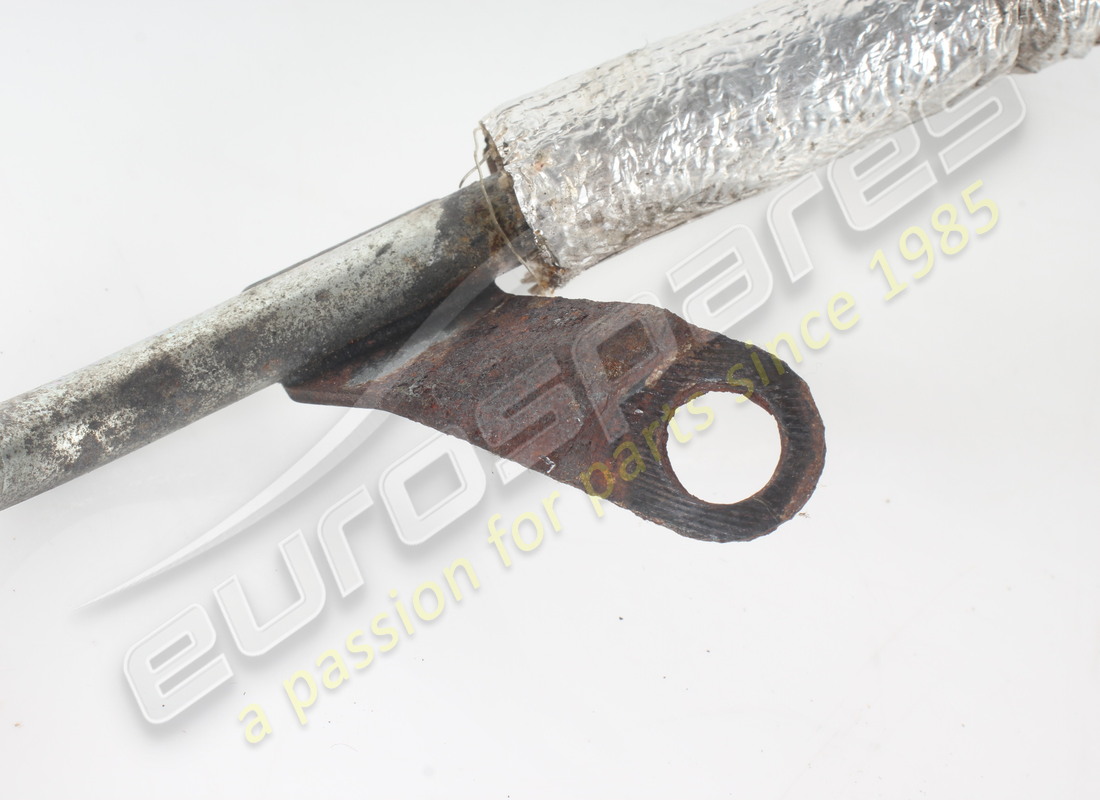 USED FERRARI WATER DELIVERY PIPE TO LH TU. PART NUMBER 307669 (2) used ferrari water delivery pipe to lh tu. part number 307669 (2)