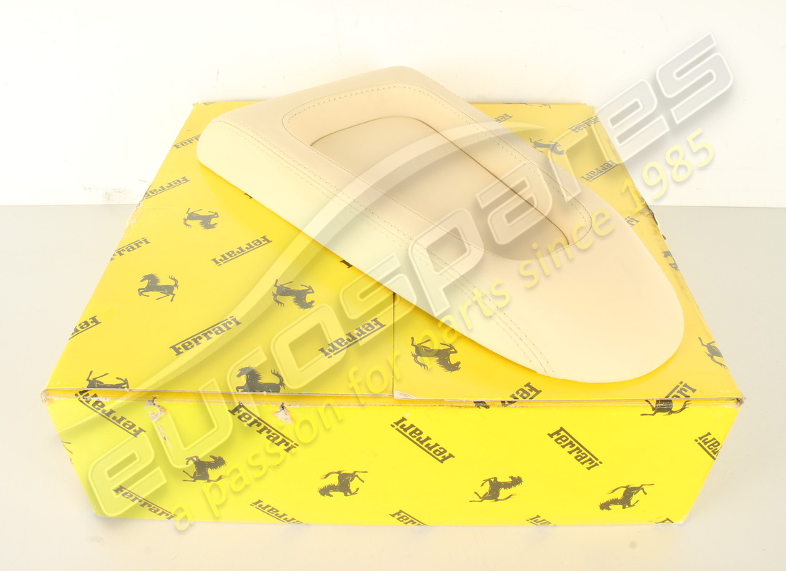 new ferrari bottom holder -p.crema. part number 67128604 (1)