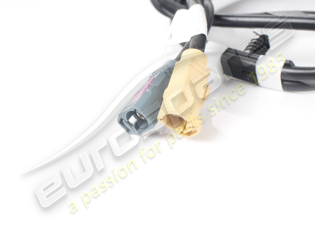 used ferrari fm2-dab2 amplifier cable. part number 952010 (3)