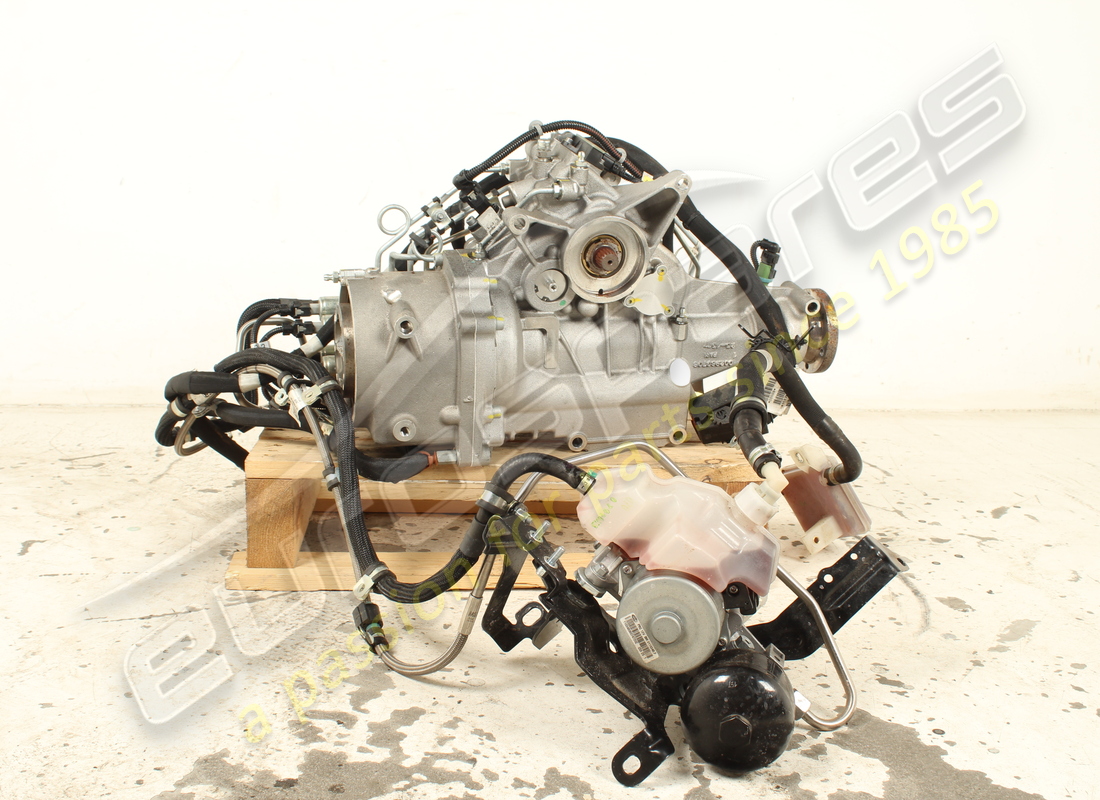 used ferrari power take off unit. part number 943858 (1)