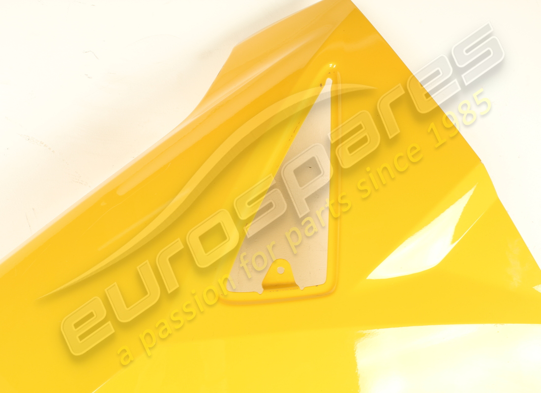 used lamborghini lh front fender. part number 4ml821105a (2)