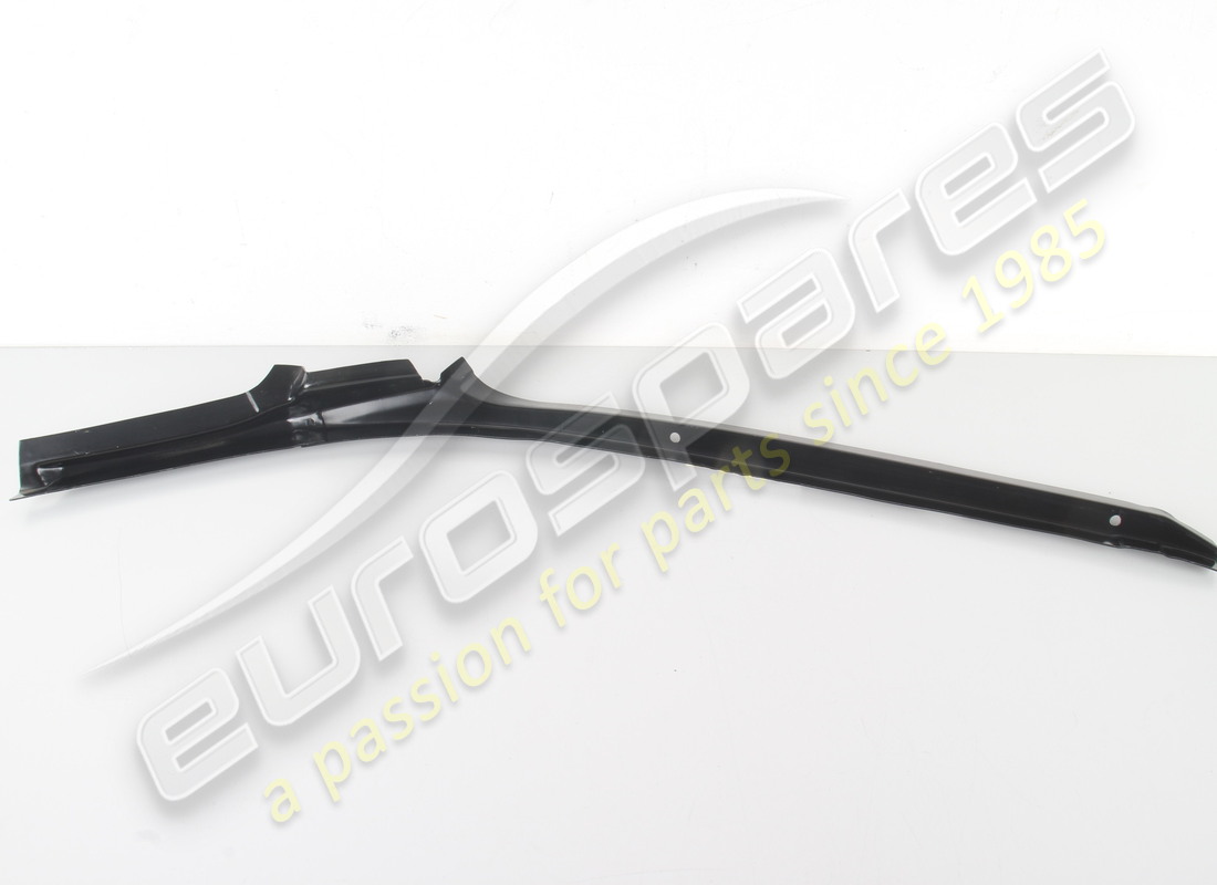 new porsche end piece - roof frame. part number 477809586 (1)