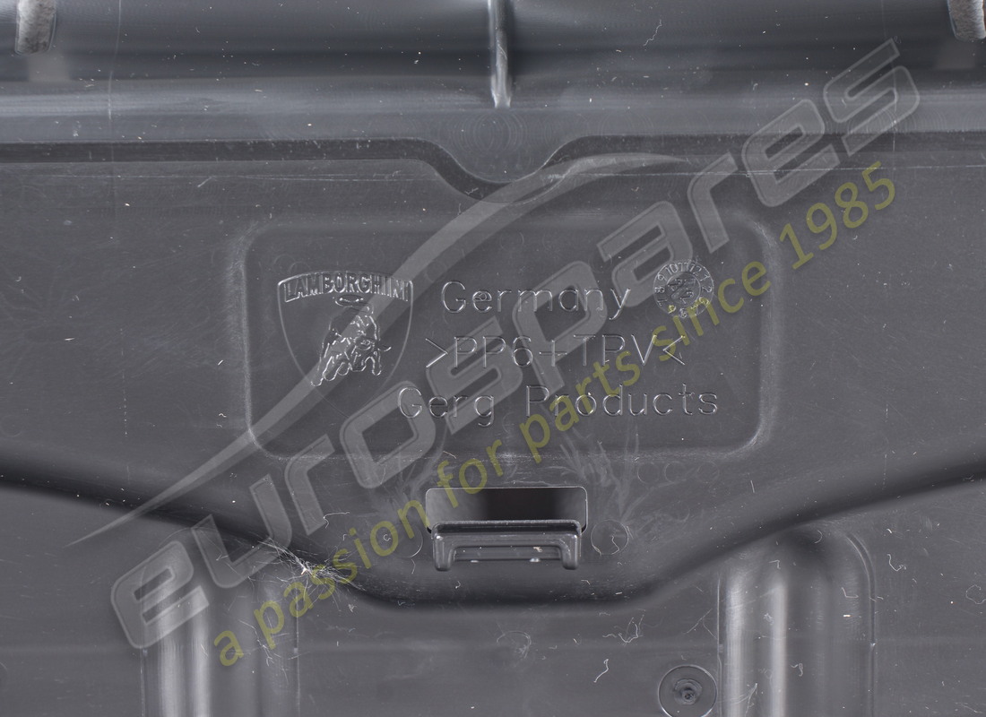 new lamborghini air duct element. part number 4ml121286a (3)