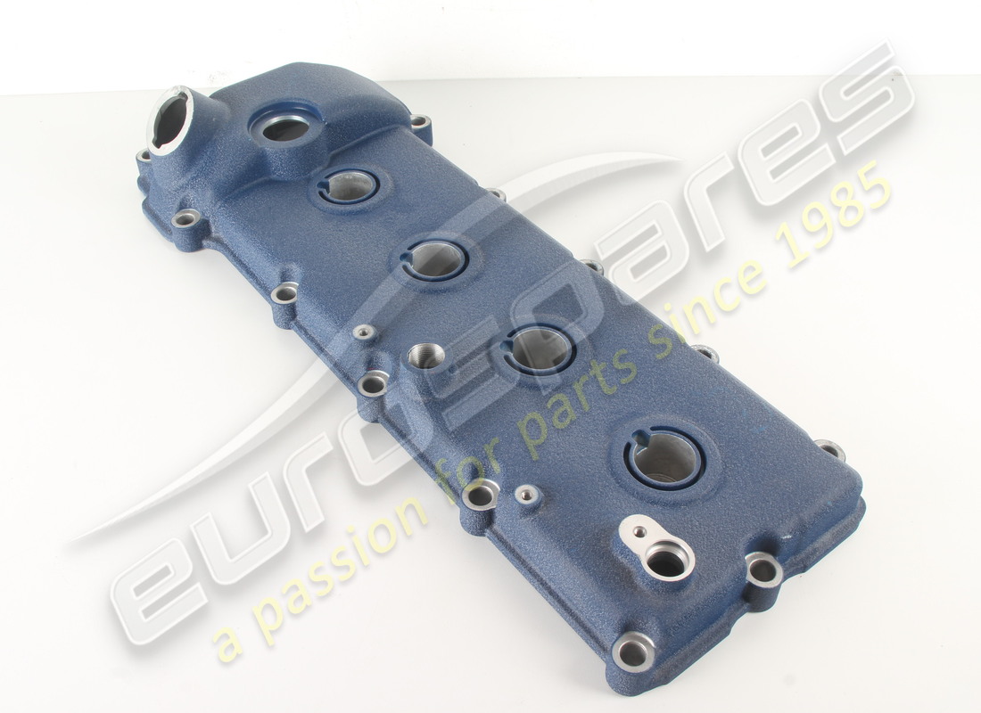 new maserati rh cylinder head cover. part number 228861 (1)