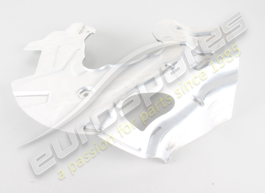 new maserati front rh brake disc cover. part number 675001739 (1)