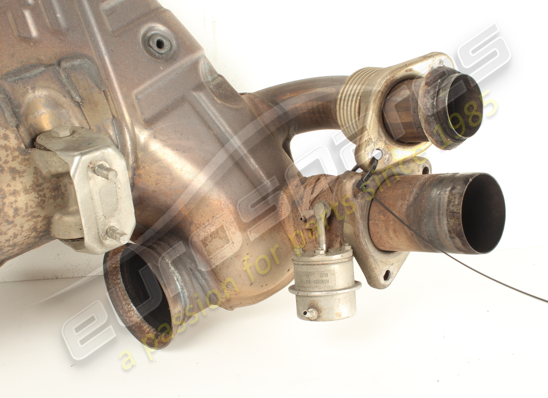 used porsche front silencer. part number 99111104883 (2)
