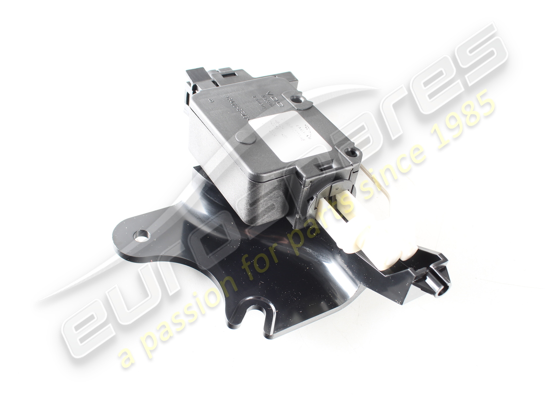 NEW ASTON MARTIN ACTUATOR-FUEL FILLER. PART NUMBER 4G433710067 (2) new aston martin actuator-fuel filler. part number 4g433710067 (2)