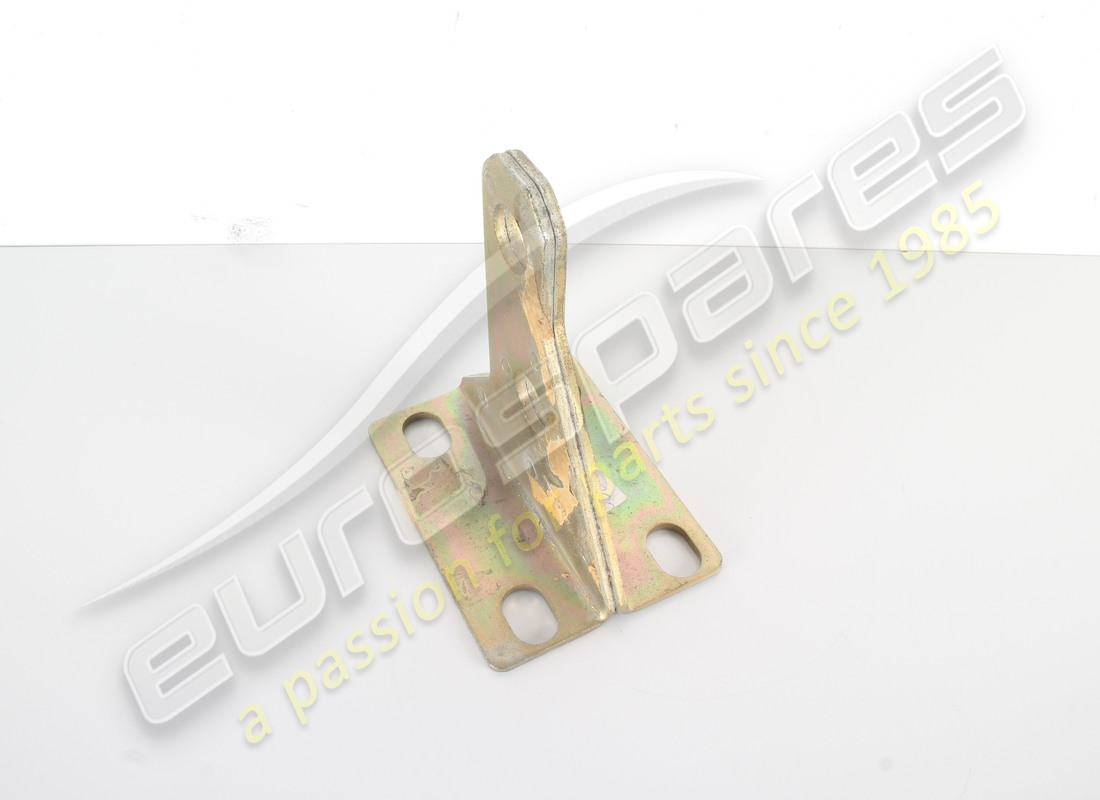 new ferrari rh bracket. part number 64059700 (1)