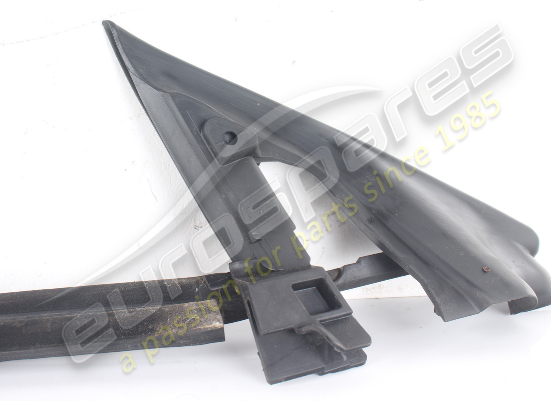 used ferrari lh exterior window scraper seal. part number 82208100 (2)