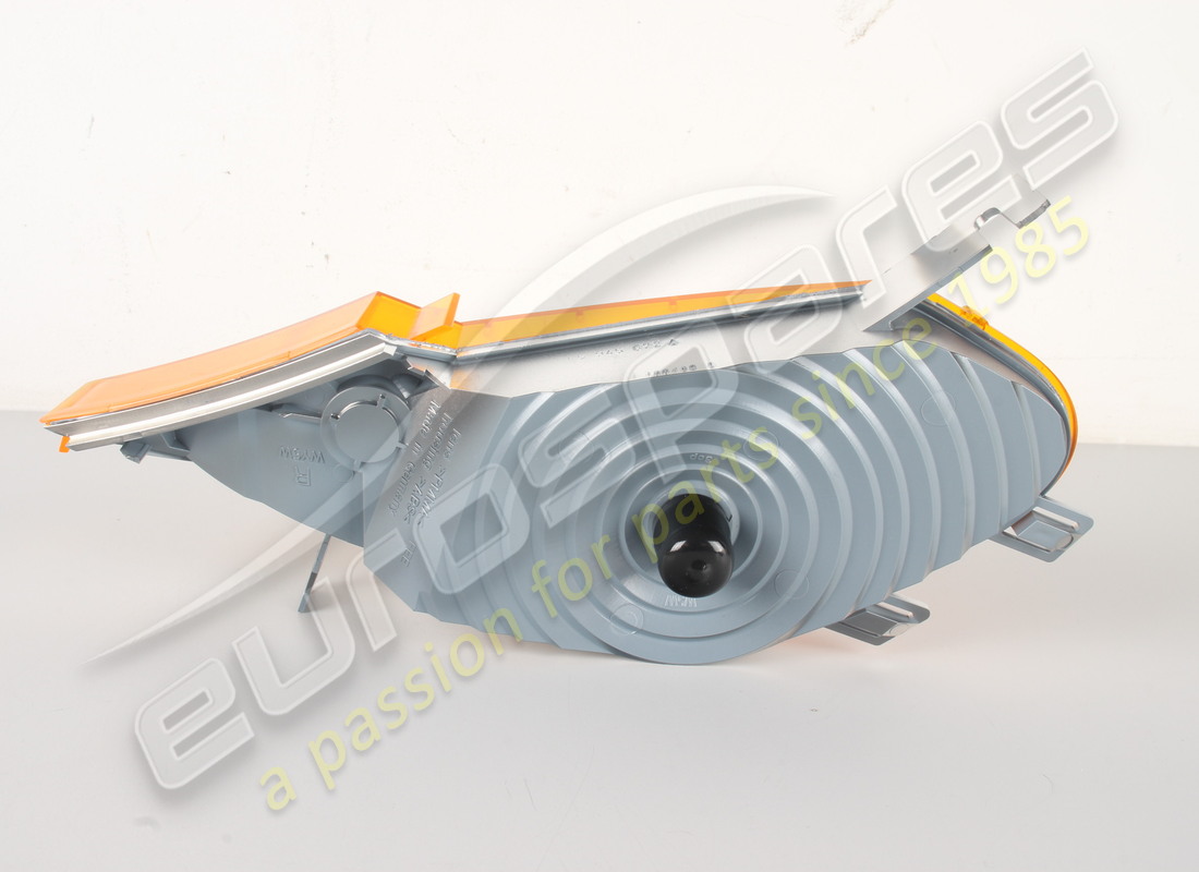 new porsche side marker light. part number 95563103410 (2)