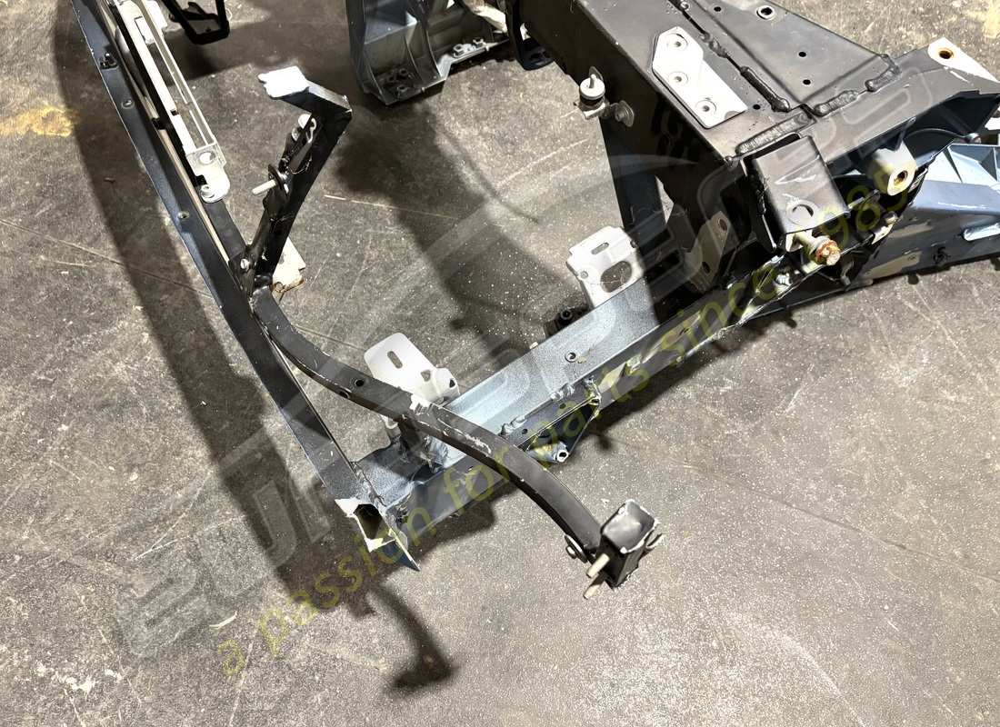 damaged ferrari rear subframe. part number 985280290 (13)