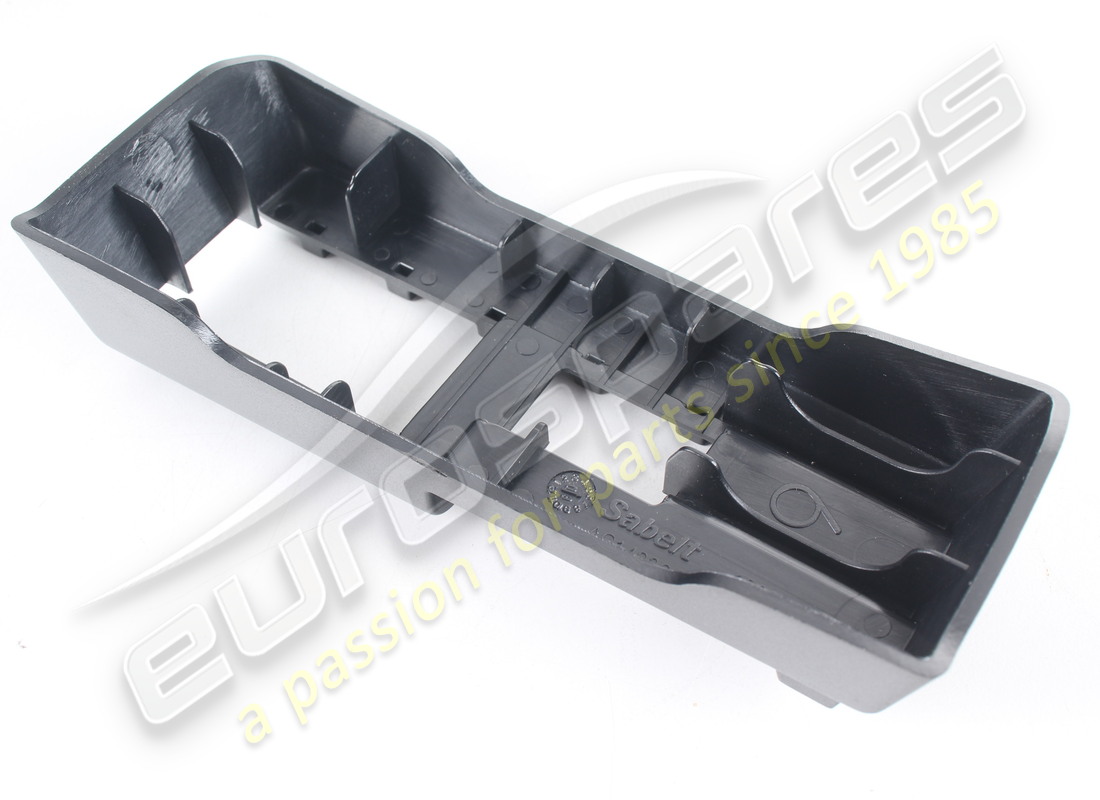 NEW FERRARI REAR RH SPACER COVER FOR LH PART NUMBER 82997300 (4) new ferrari rear rh spacer cover for lh part number 82997300 (4)