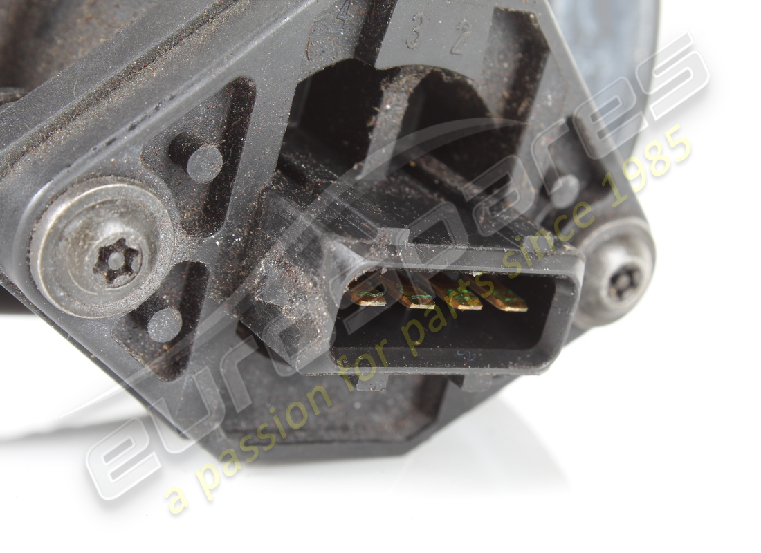 used ferrari air indicator. part number 162530 (2)