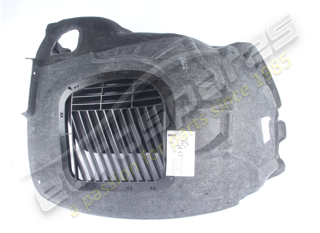 NEW PORSCHE WHEELHOUSE PROTECTOR. PART NUMBER 95B809961G (1) new porsche wheelhouse protector. part number 95b809961g (1)