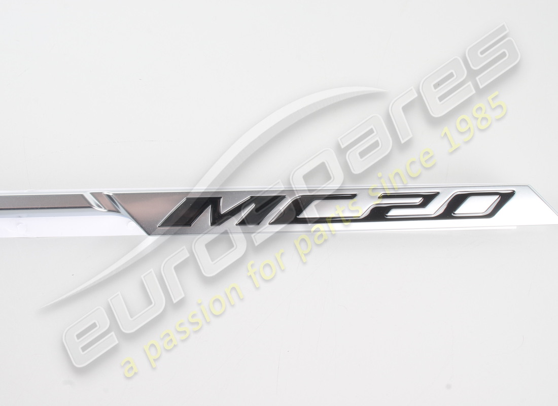 new maserati rh side symbol. part number 670158142 (4)