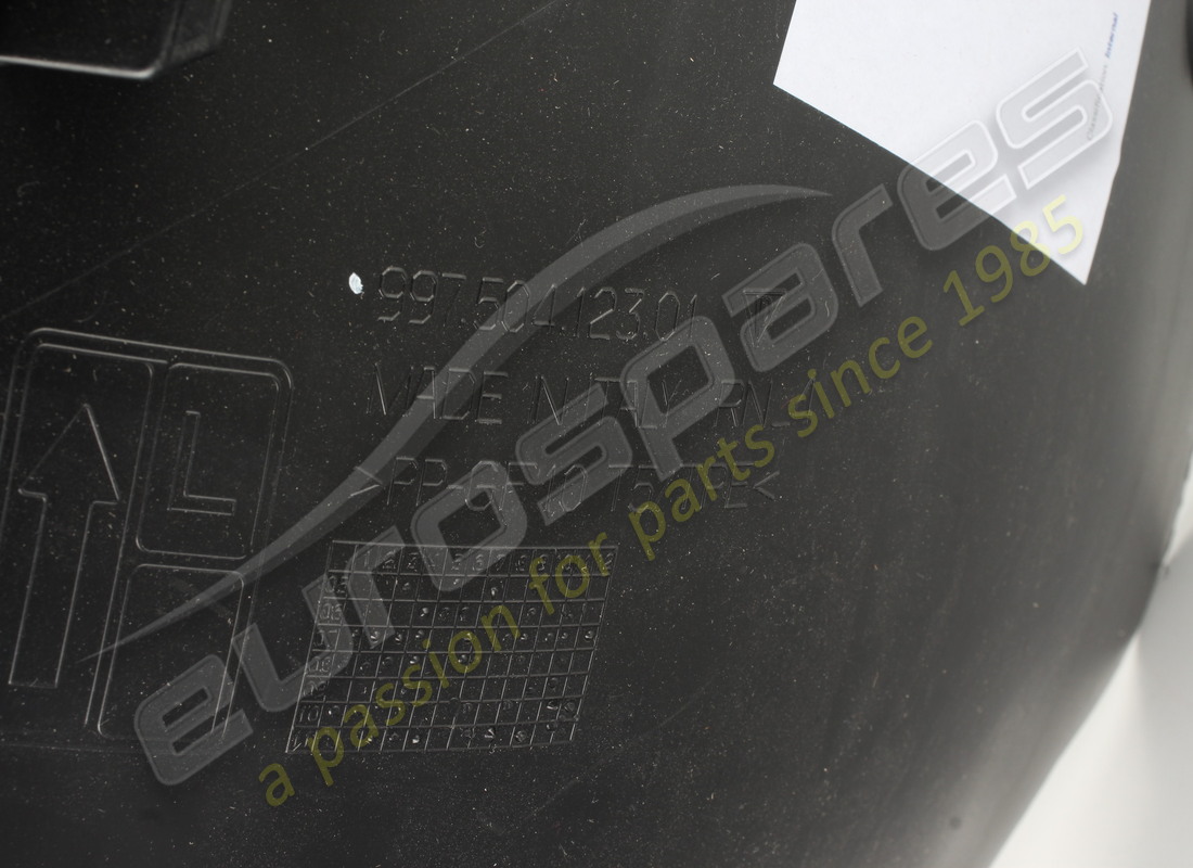 new porsche wheelhouse protector. part number 99750412301 (4)