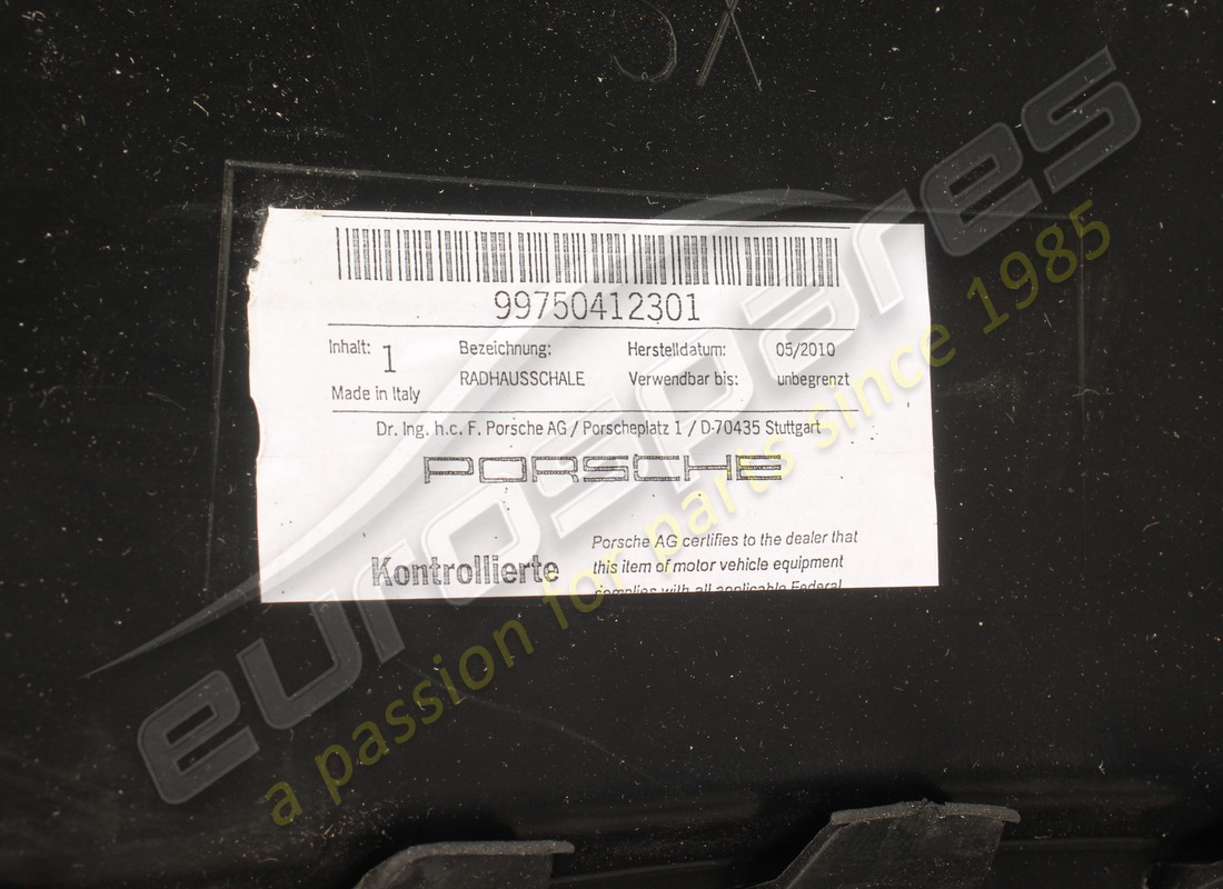 new porsche wheelhouse protector. part number 99750412301 (5)