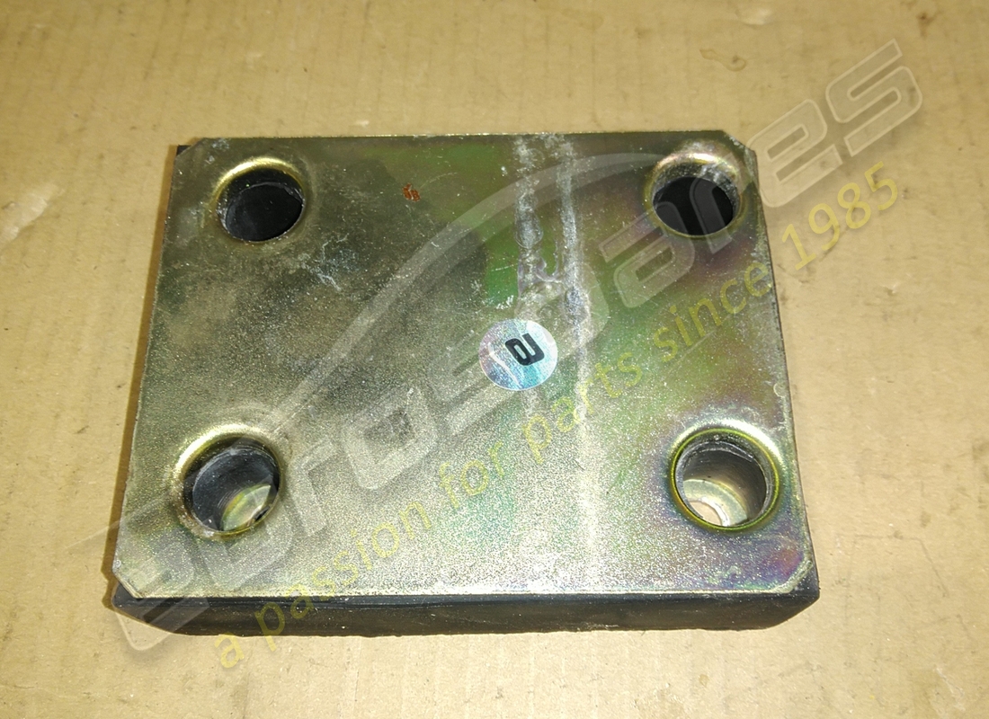 USED Ferrari BUFFER . PART NUMBER 63214100 (1)