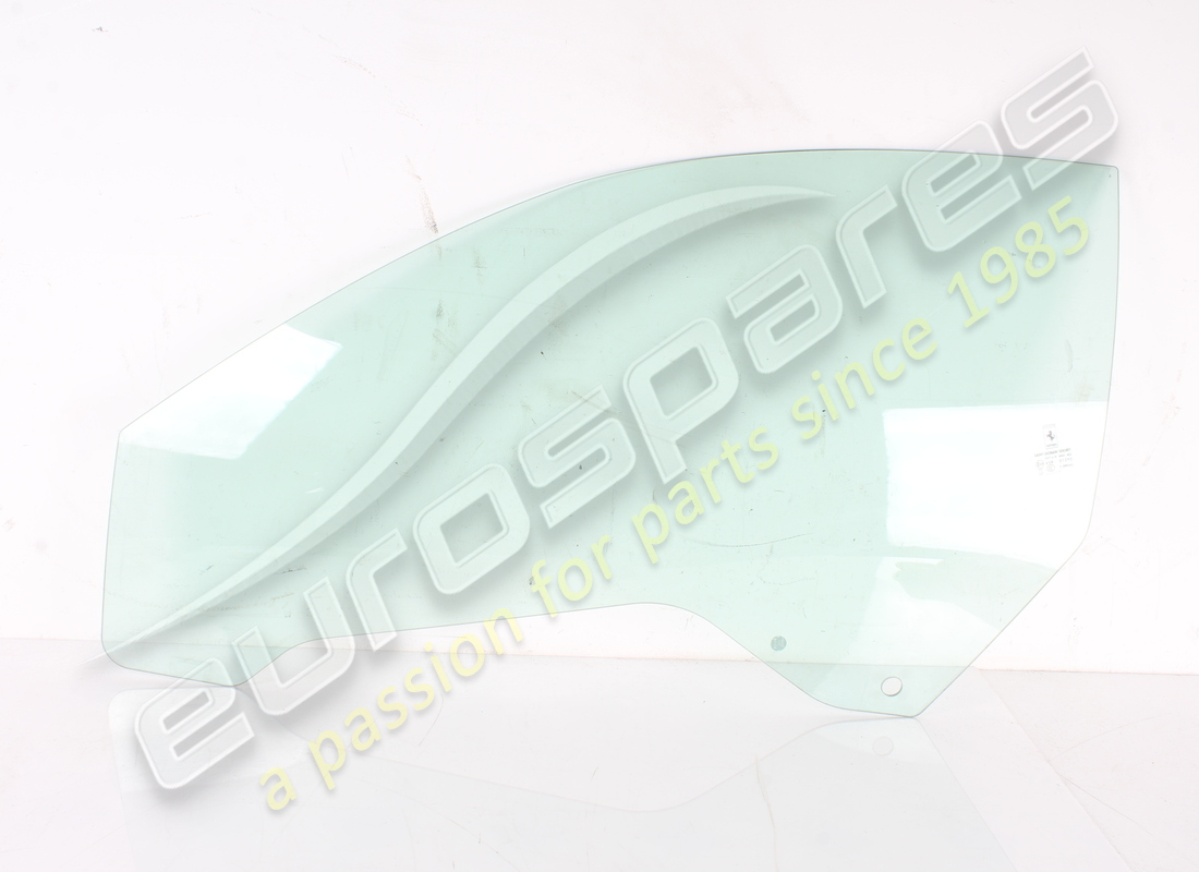 used ferrari lh door window. part number 866316 (1)