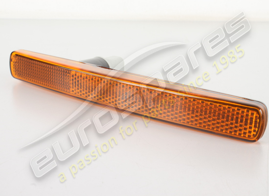 new aston martin side marker, front, federal. part number 4g4315a424aa (1)