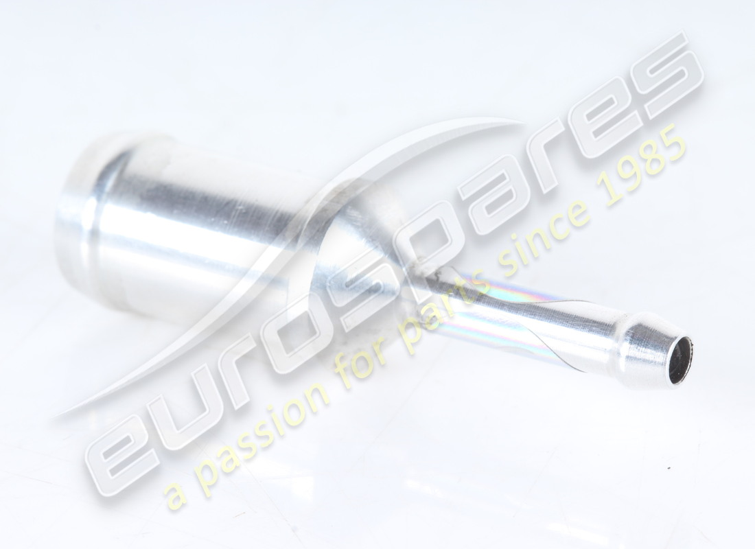 USED FERRARI BREATHER PIPE UNION. PART NUMBER 222606 (2) used ferrari breather pipe union. part number 222606 (2)