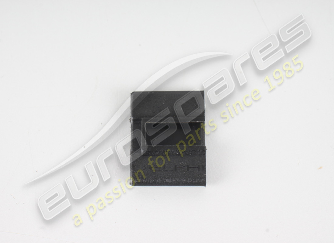 new ferrari adapter. part number 84486900 (1)