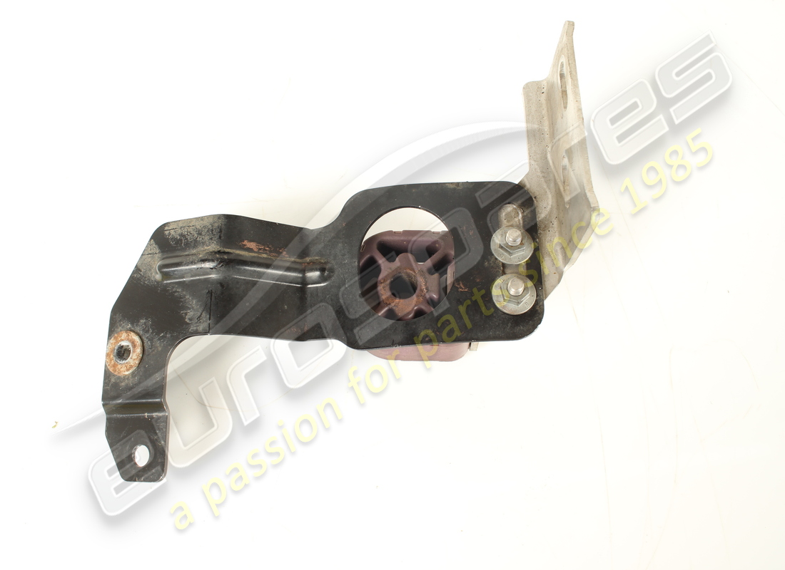 used ferrari lh outer silencer bracket. part number 950179 (2)