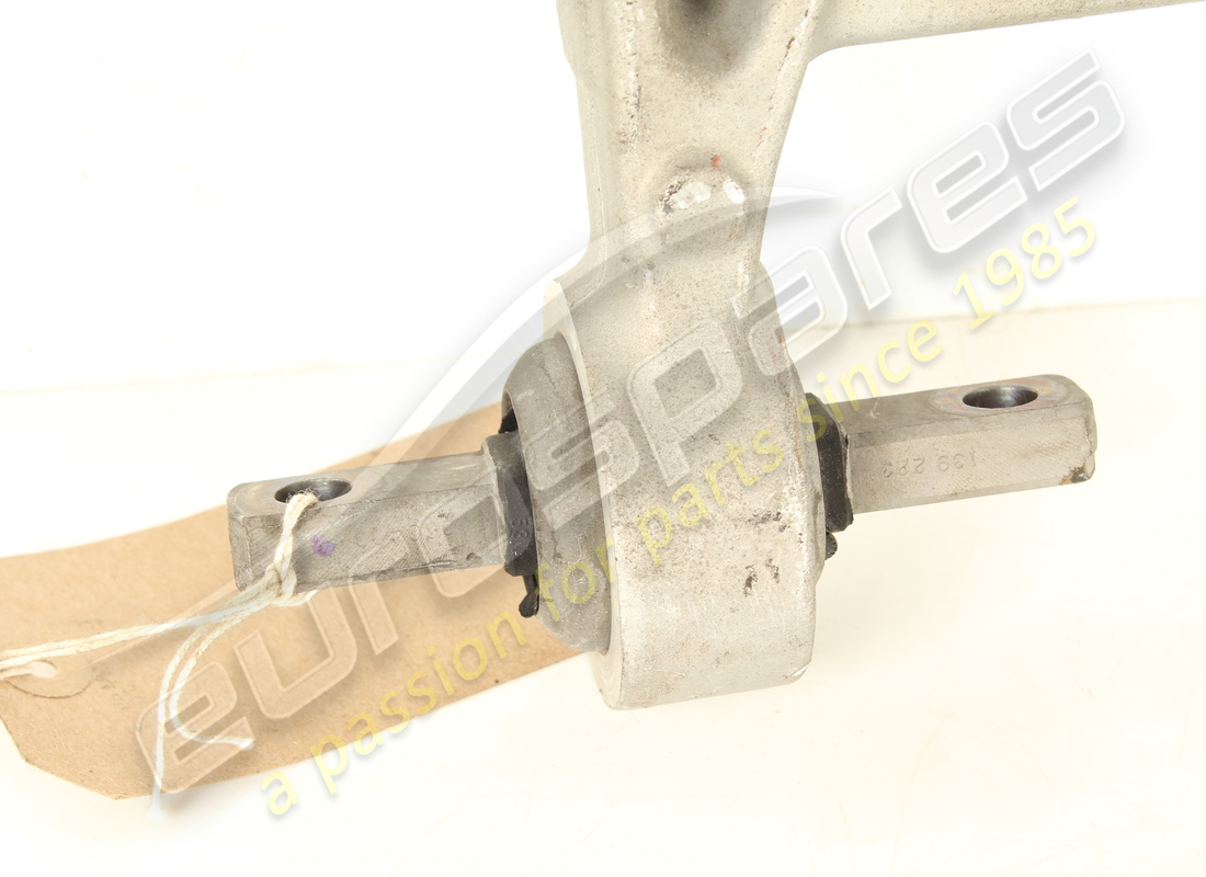 used ferrari complete rh front lower arm. part number 268897 (5)
