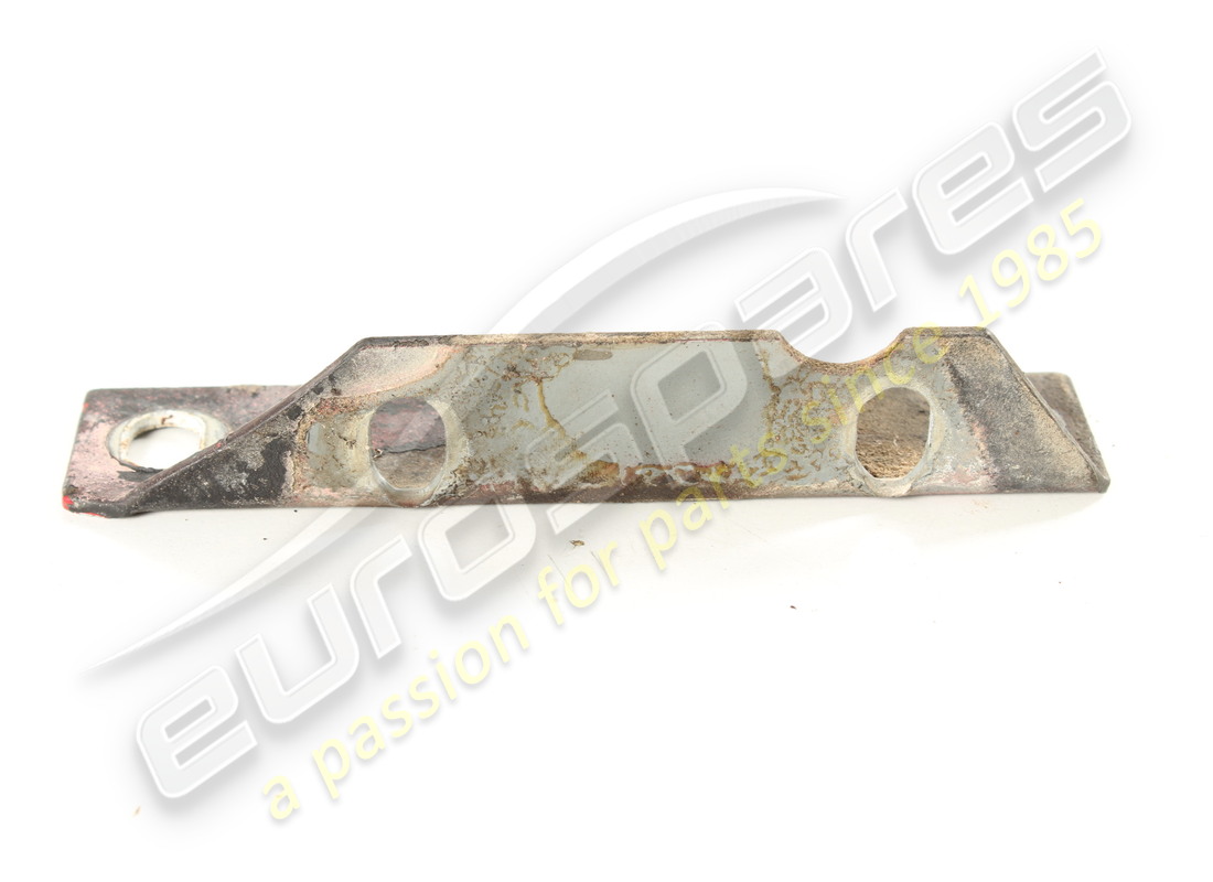 used ferrari rh bracket. part number 60581600 (2)