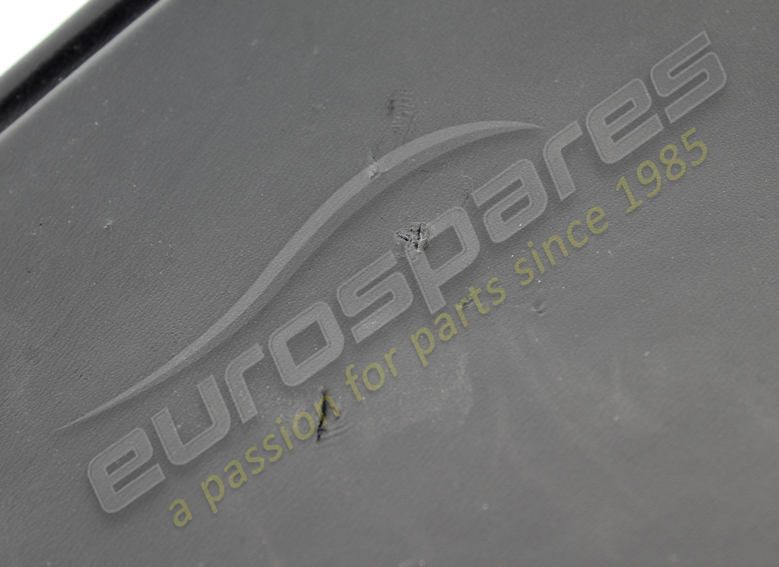 used ferrari ricoprimento terza luce chiu. part number 905252 (3)