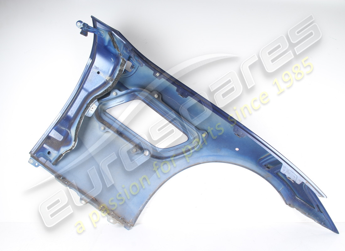 used ferrari complete lh front fender. part number 86520111 (6)
