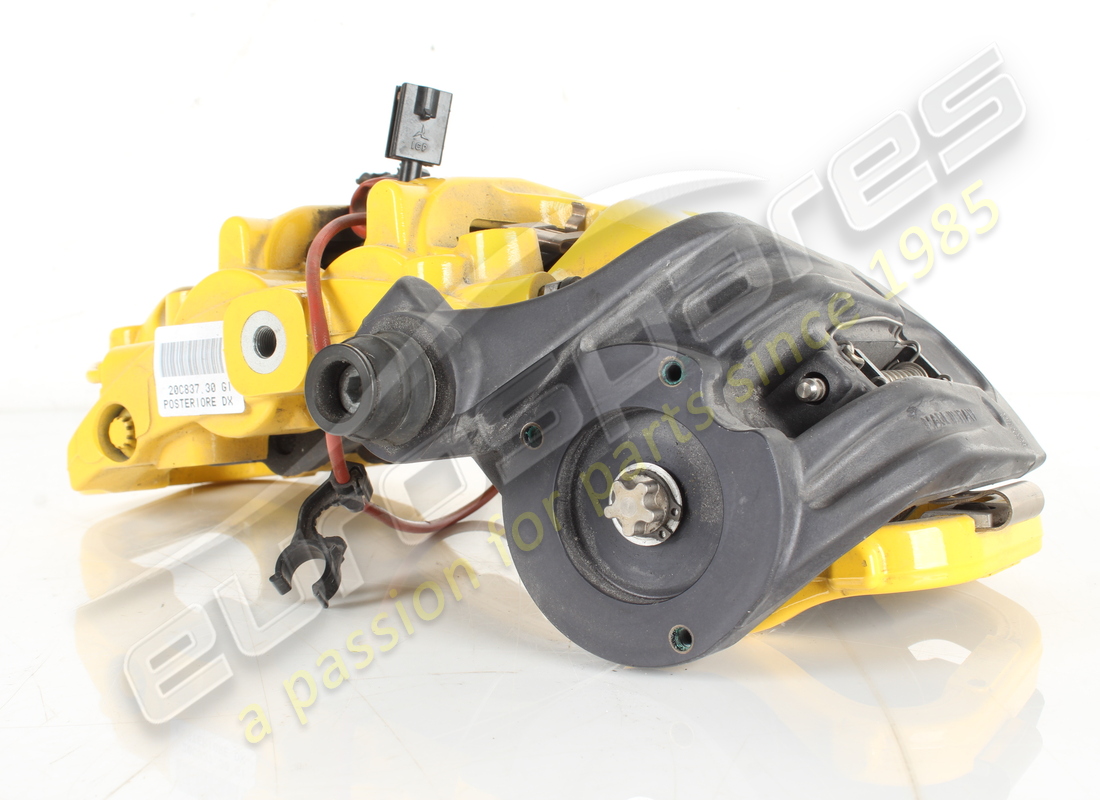 used ferrari rear rh caliper with pads. part number 335719 (5)