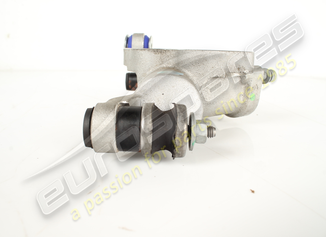 used ferrari complete oil thermostat. part number 316675 (5)
