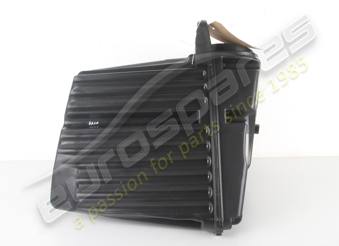 new aston martin airbox assy-rhs. part number 4g439600bd (2)