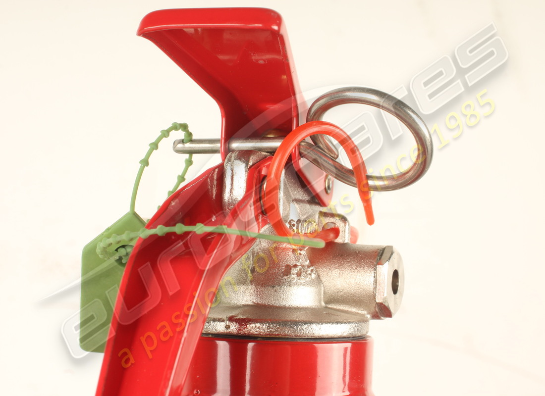 new ferrari extinguisher (shipping by road only). part number 83490400 (3)