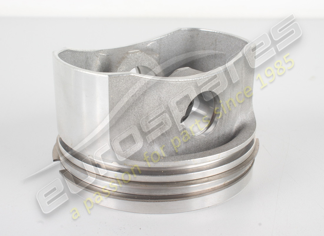 NEW Ferrari PISTON ASSEMBLY (GREEN CODE) . PART NUMBER 126580 (1)