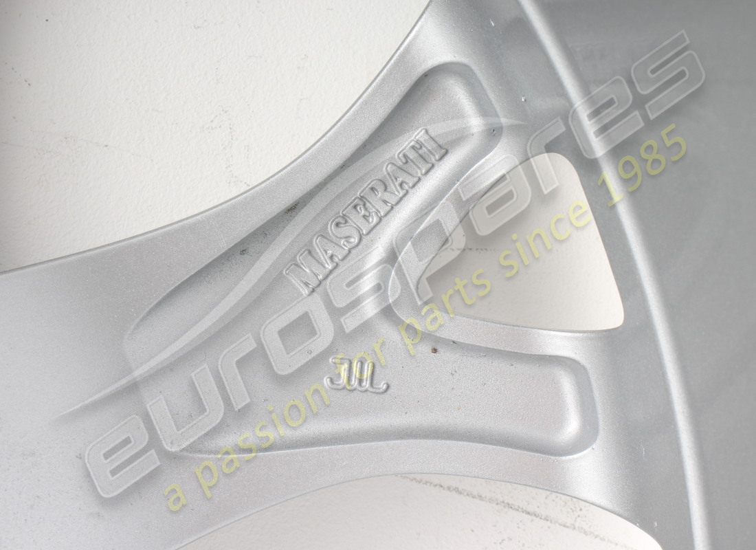 new maserati maserati part 228796. part number 228796 (3)