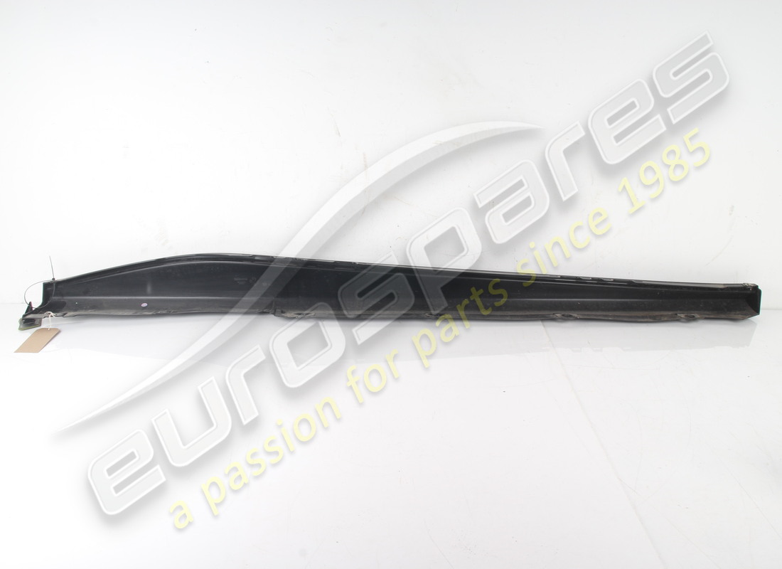 used ferrari ext. sill cladding left cpl. part number 769916 (7)