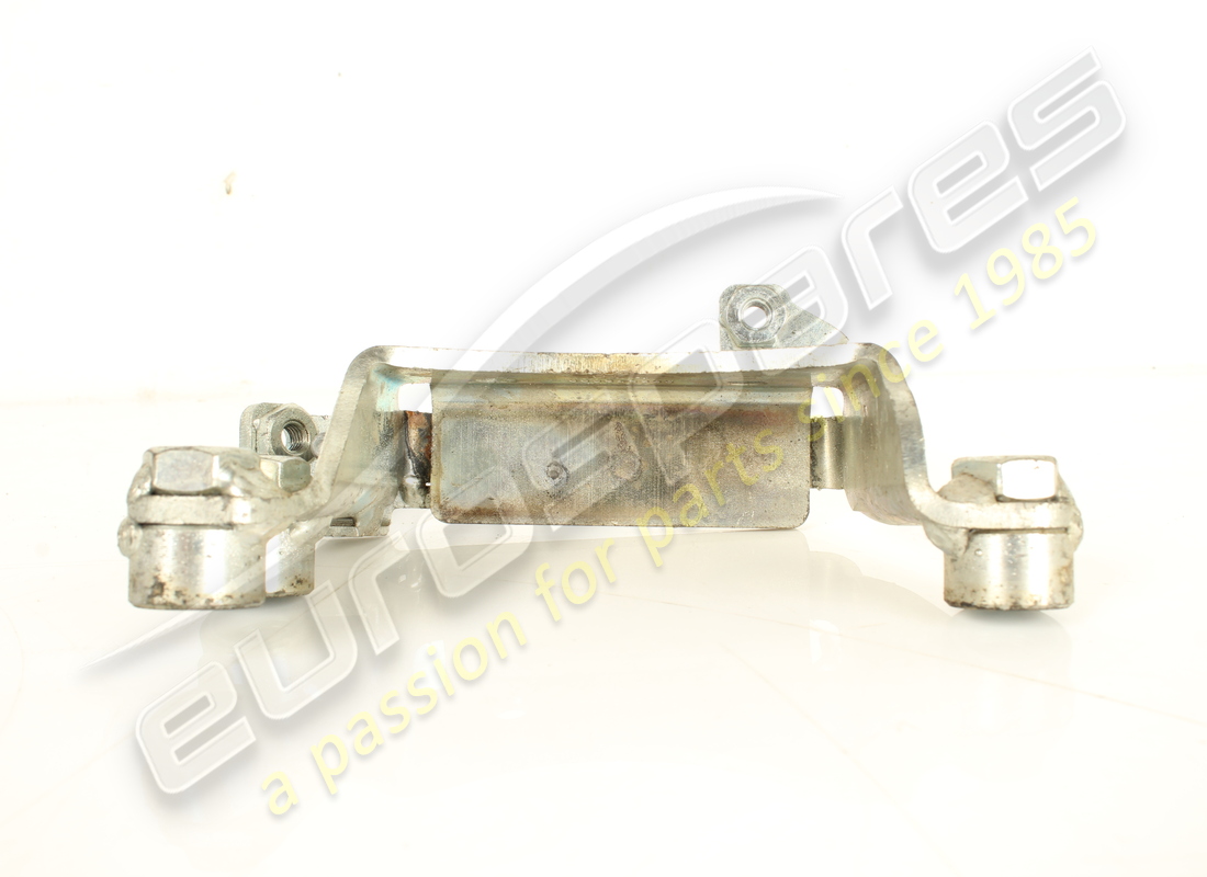 used ferrari lh bush travel limiter bracket. part number 949996 (5)
