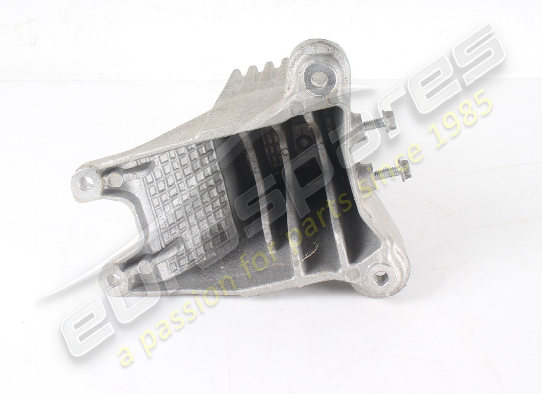 USED FERRARI COMPLETE LH REAR STRUT. PART NUMBER 266364 (4) used ferrari complete lh rear strut. part number 266364 (4)