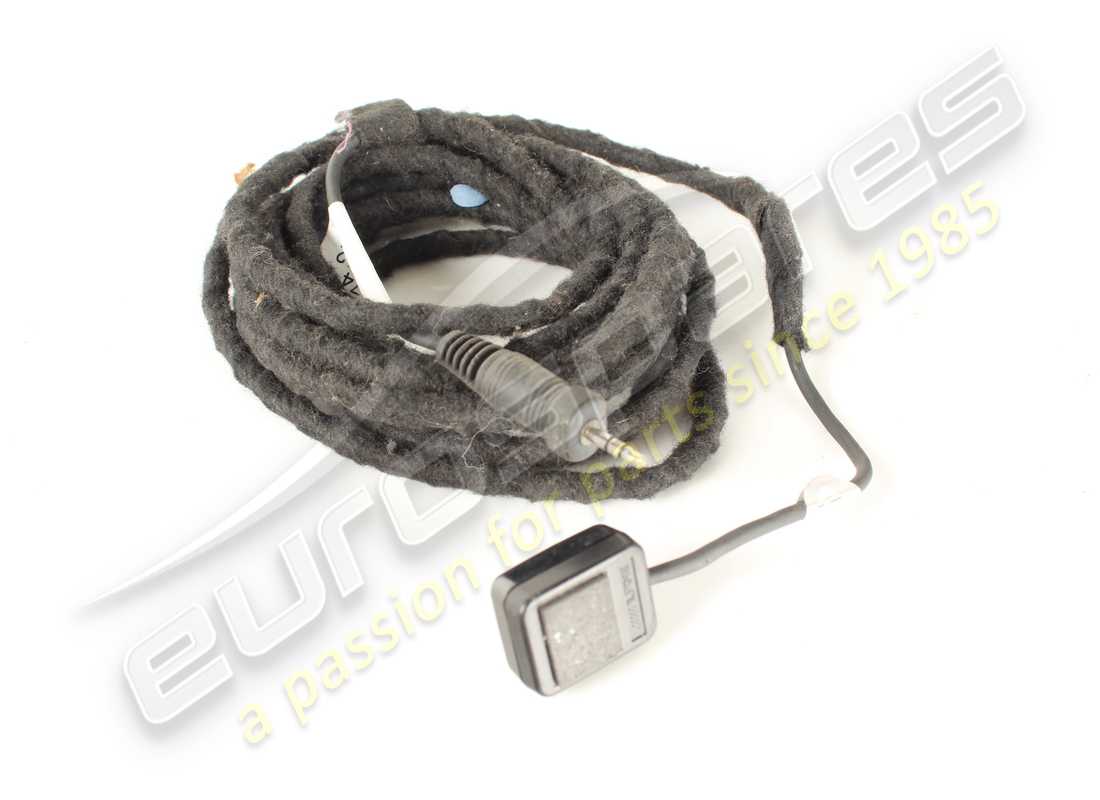 USED Ferrari IR/TV CABLE -VERSION WITH TV . PART NUMBER 269874 (1)