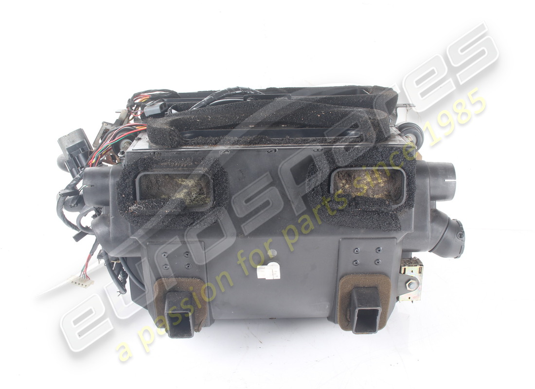 USED MASERATI AIR COND. ASSEMBLY. PART NUMBER 375501005 (4) used maserati air cond. assembly. part number 375501005 (4)