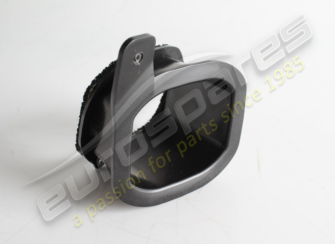 used ferrari lh lateral vent connector. part number 88671000 (3)