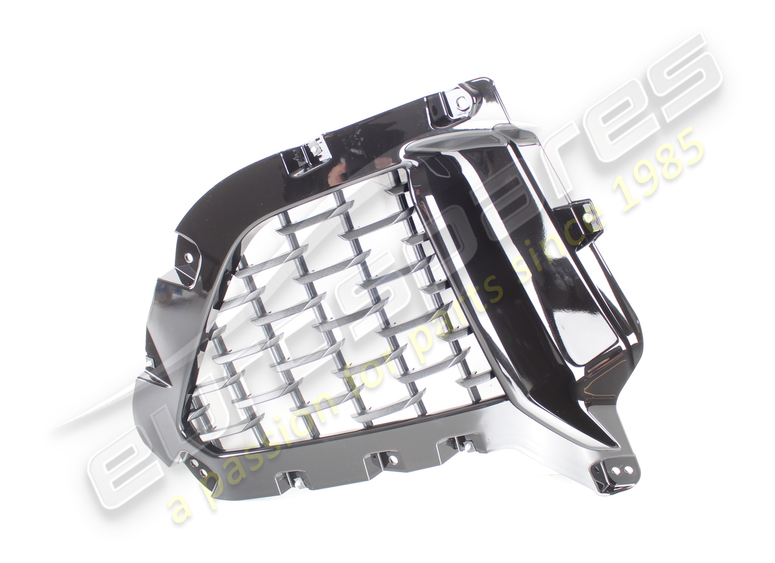new maserati rh front grille. part number 670149274 (1)