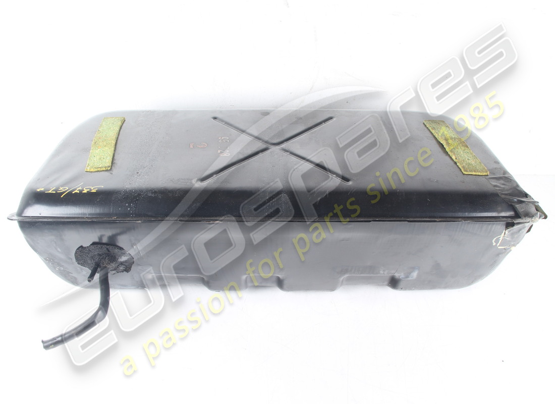 used maserati fuel tank. part number 379230006 (2)